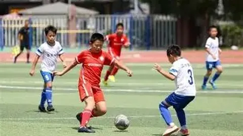珍妮透露：詹姆斯退役选择不受限，虽心仪湖人落幕